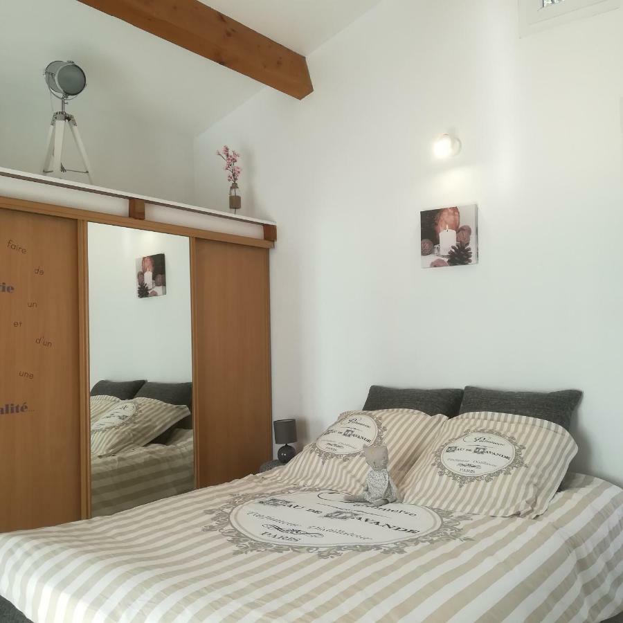 Appartements Dans Villa Privee Avec Piscine, Jardin, Parking Clos, Wifi, Climatisation Meyreuil Luaran gambar