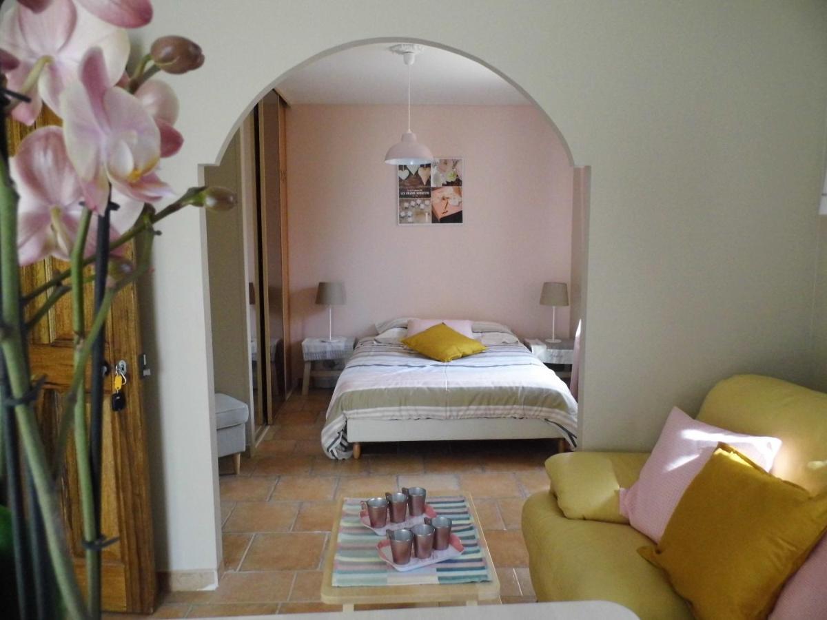 Appartements Dans Villa Privee Avec Piscine, Jardin, Parking Clos, Wifi, Climatisation Meyreuil Luaran gambar